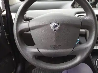 Veicolo di demolizione lancia ypsilon (101) 1.2 8v dell'anno 2007 alimentato 188a4000