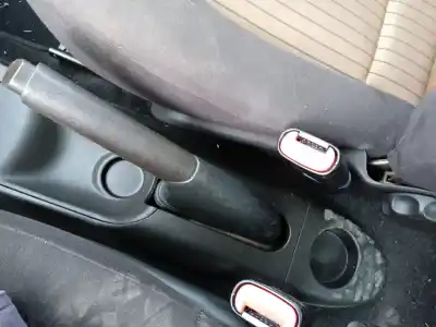 Veicolo di demolizione lancia ypsilon (101) 1.2 8v dell'anno 2007 alimentato 188a4000