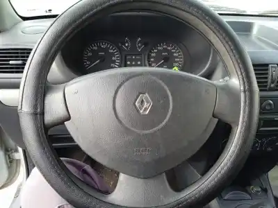 Утилизация автомобиля renault clio ii fase ii (b/cb0) base authentique 65 cv / 48 kw года 2003 питание k9k a7