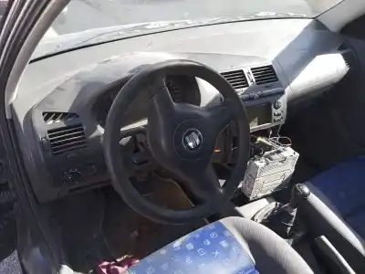 Veículo de Sucata seat ibiza (6k1) select do ano 2000 alimentado akk