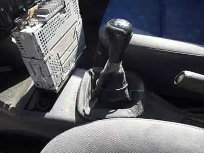 Veículo de Sucata seat ibiza (6k1) select do ano 2000 alimentado akk