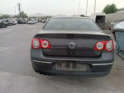 Veículo de Sucata volkswagen passat b6 (3c2) 2.0 tdi 16v do ano 2007 alimentado bkp