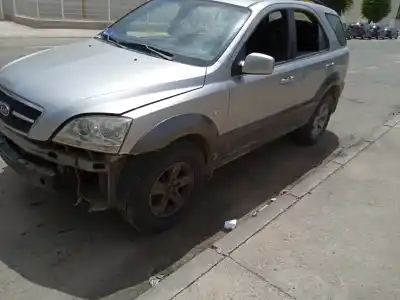 Veicolo di demolizione kia sorento 2.5 crdi concept dell'anno 2003 alimentato d4cb