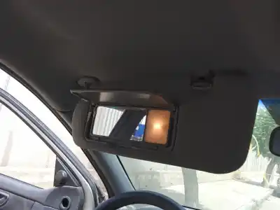 Veicolo di demolizione kia sorento 2.5 crdi concept dell'anno 2003 alimentato d4cb