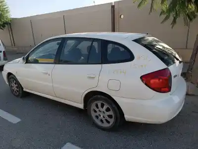 Veículo de Sucata kia rio ipanema berlina do ano 2005 alimentado a5d