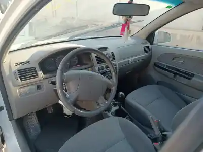 Veículo de Sucata kia rio ipanema berlina do ano 2005 alimentado a5d