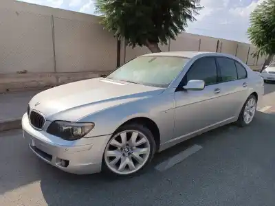 Scrapping Vehicle BMW SERIE 7 (E65/E66) 730d of the year 2001 powered M57306D3
