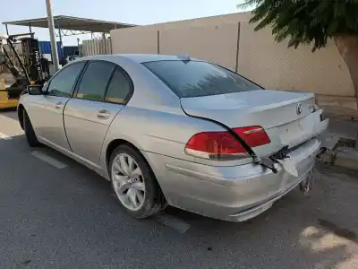 Veicolo di demolizione bmw serie 7 (e65/e66) 730d dell'anno 2001 alimentato m57306d3