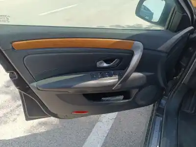 Vehicul casat renault laguna iii dynamique al anului 2008 alimentat m9r802