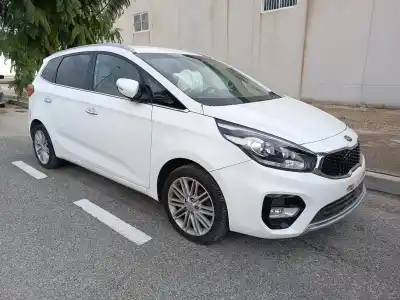 Veículo de Sucata kia carens iv 1.6 gdi do ano 2001 alimentado g4fd