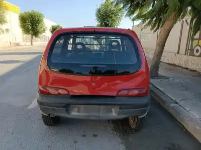 Véhicule à la ferraille fiat seicento (187) active de l'année 2007 alimenté 187a1000