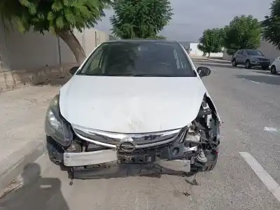 Veículo de Sucata opel corsa d color edition do ano 2014 alimentado a13dtc