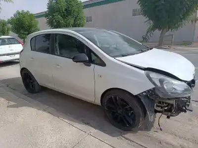 Veículo de Sucata opel corsa d color edition do ano 2014 alimentado a13dtc