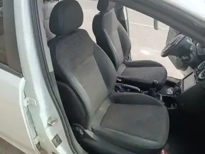 Veículo de Sucata opel corsa d color edition do ano 2014 alimentado a13dtc