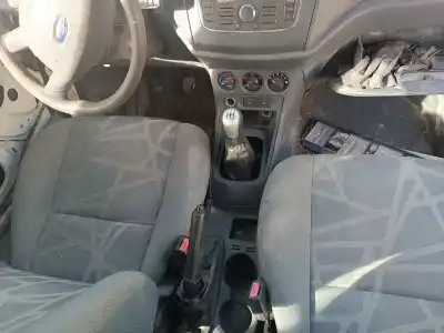 Scrapping Vehicle ford transit connect (tc7) furgón (2006->) of the year 2013 powered p9pc