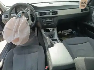 Veículo de Sucata bmw serie 3 berlina (e90) 318d do ano 2008 alimentado 204d4