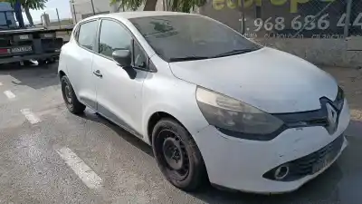 Veicolo di demolizione renault clio iv (bh_) 1.5 dci 90 dell'anno 2001 alimentato k9k612