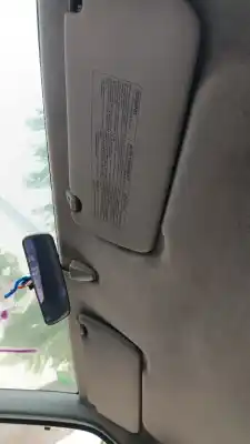 Veicolo di demolizione nissan pick-up (d22) king cab 4x4 dell'anno 2001 alimentato td25ti