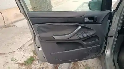 Sloopvoertuig ford kuga (cbv) titanium van het jaar 2001 aangedreven ukda