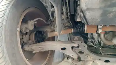 Sloopvoertuig ford kuga (cbv) titanium van het jaar 2001 aangedreven ukda