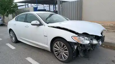 Scrapping Vehicle jaguar xf 3.0 v6 diesel cat of the year 2011 powered 306dt