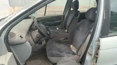 Здавання транспортного засобу renault scenic (ja..) 1.9 dti diesel 80 cv / 59 kw року 2001 потужний f9q q7