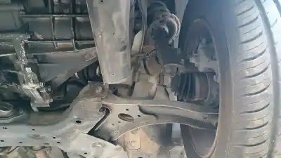 Sloopvoertuig kia rio drive van het jaar 2001 aangedreven d4fc