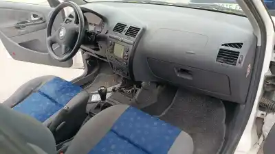 Scrapping Vehicle seat ibiza (6k1) free sky of the year 2001 powered aud