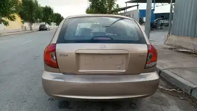 Veículo de Sucata kia rio ipanema berlina do ano 2005 alimentado a3d