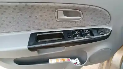 Veículo de Sucata kia rio ipanema berlina do ano 2005 alimentado a3d