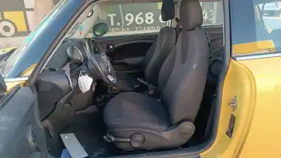 Scrapping Vehicle mini mini (r56) one of the year 2001 powered n12b14ab