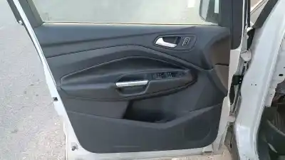 Scrapping Vehicle ford kuga (cbs) titanium of the year 2001 powered 