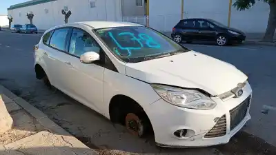 Vehicul casat ford focus lim. ambiente al anului 2001 alimentat 