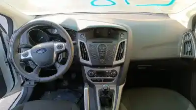 Vehicul casat ford focus lim. ambiente al anului 2001 alimentat 