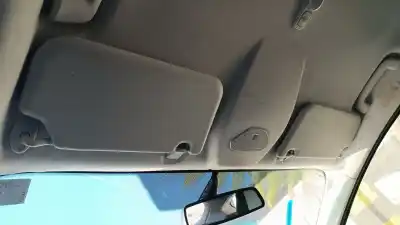 Vehicul casat ford focus lim. ambiente al anului 2001 alimentat 