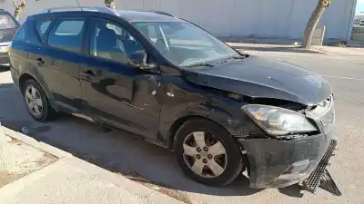 Veículo de Sucata kia ceed (ed) (2006->) 1.6 concept [1.6 ltr. - 66 kw crdi cat] do ano 2014 alimentado d4fbw