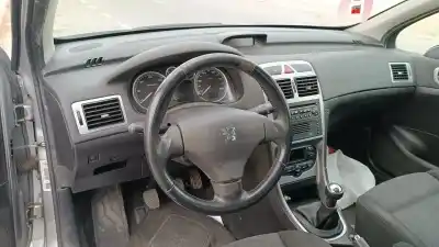 Veículo de Sucata peugeot 307 break / sw (s1) break xs do ano 2005 alimentado 9hy