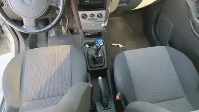 Veículo de Sucata opel meriva blue line do ano 2004 alimentado z17dth