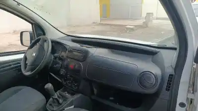 Veicolo di demolizione peugeot bipper básico dell'anno 2012 alimentato 8hs