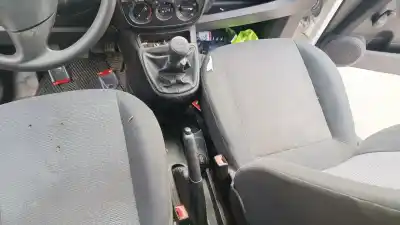 Veicolo di demolizione peugeot bipper básico dell'anno 2012 alimentato 8hs