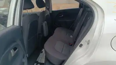 Veicolo di demolizione kia rio basic dell'anno 2001 alimentato d3fa