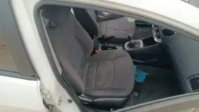 Veicolo di demolizione kia rio basic dell'anno 2001 alimentato d3fa