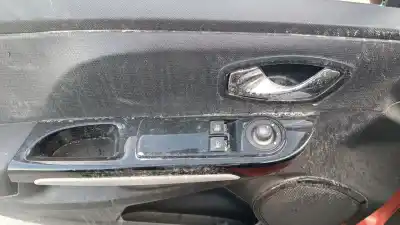 Veicolo di demolizione renault clio iv (bh_) 0.9 tce 90 dell'anno 2001 alimentato h4b 400