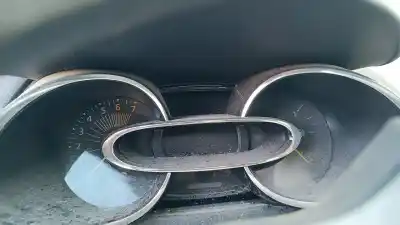 Veicolo di demolizione renault clio iv (bh_) 0.9 tce 90 dell'anno 2001 alimentato h4b 400