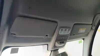 Veicolo di demolizione renault clio iv (bh_) 0.9 tce 90 dell'anno 2001 alimentato h4b 400