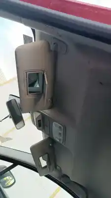 Veicolo di demolizione renault clio iv (bh_) 0.9 tce 90 dell'anno 2001 alimentato h4b 400