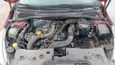 Veicolo di demolizione renault clio iv (bh_) 0.9 tce 90 dell'anno 2001 alimentato h4b 400