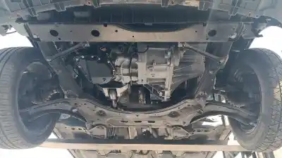 Veículo de Sucata renault kadjar bose edition do ano 2001 alimentado r9m 414