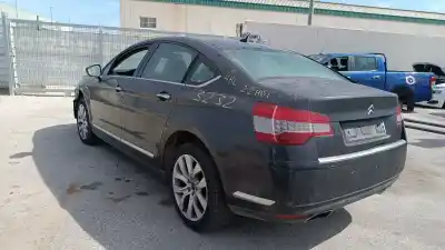 Здавання транспортного засобу citroen c5 berlina exclusive року 2001 потужний 4hldw12c