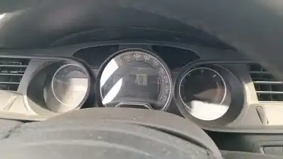 Здавання транспортного засобу citroen c5 berlina exclusive року 2001 потужний 4hldw12c